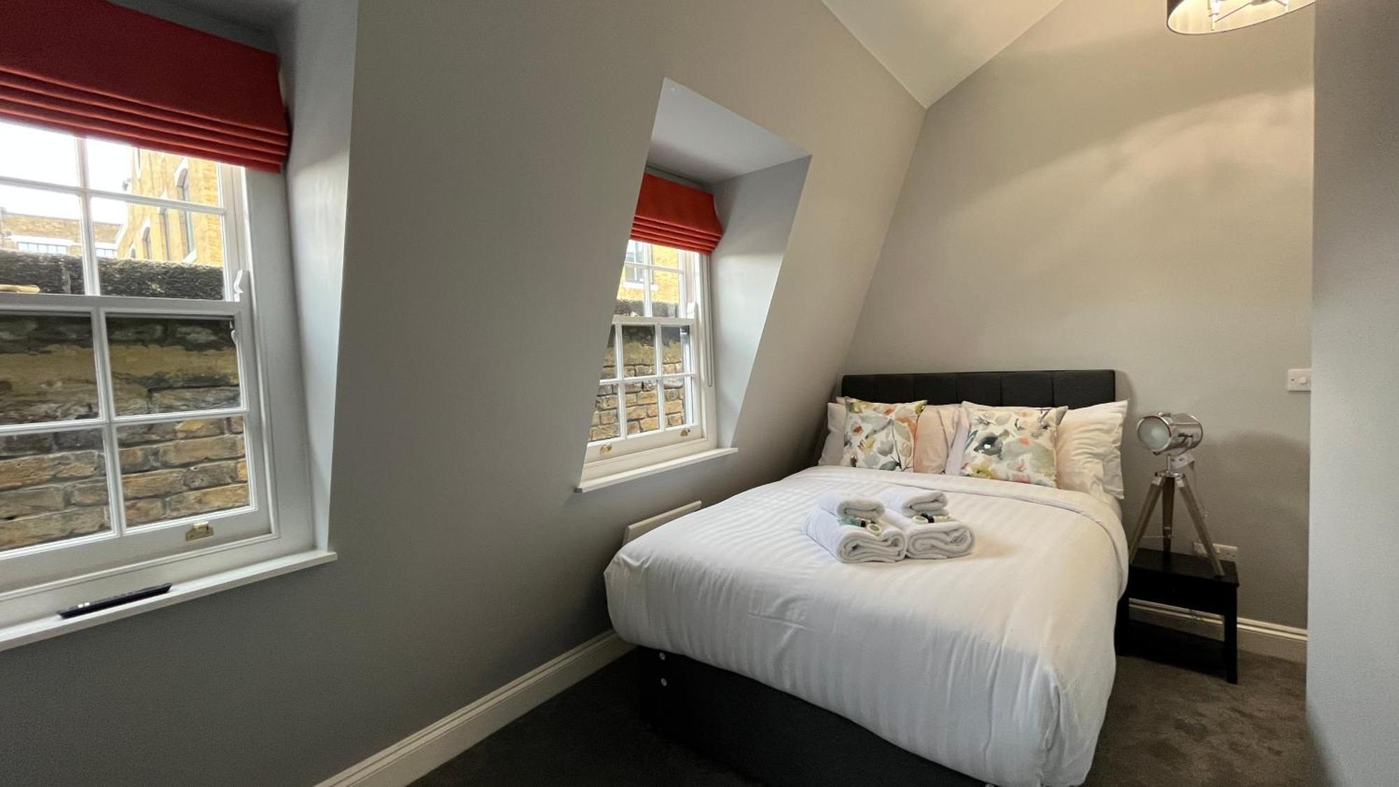 Dockers Inn Лондон Екстер'єр фото