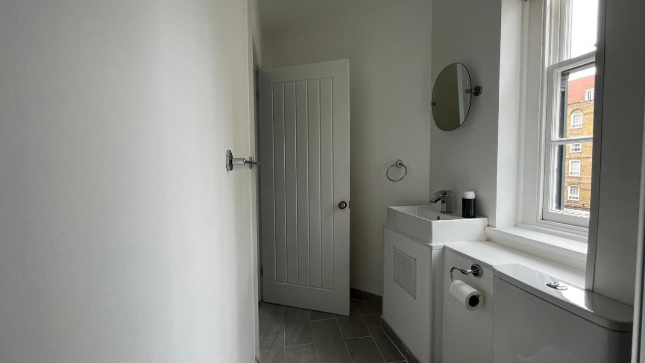 Dockers Inn Лондон Екстер'єр фото